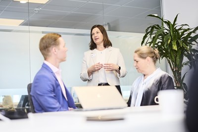 PHARMARELATIONS2025-0183