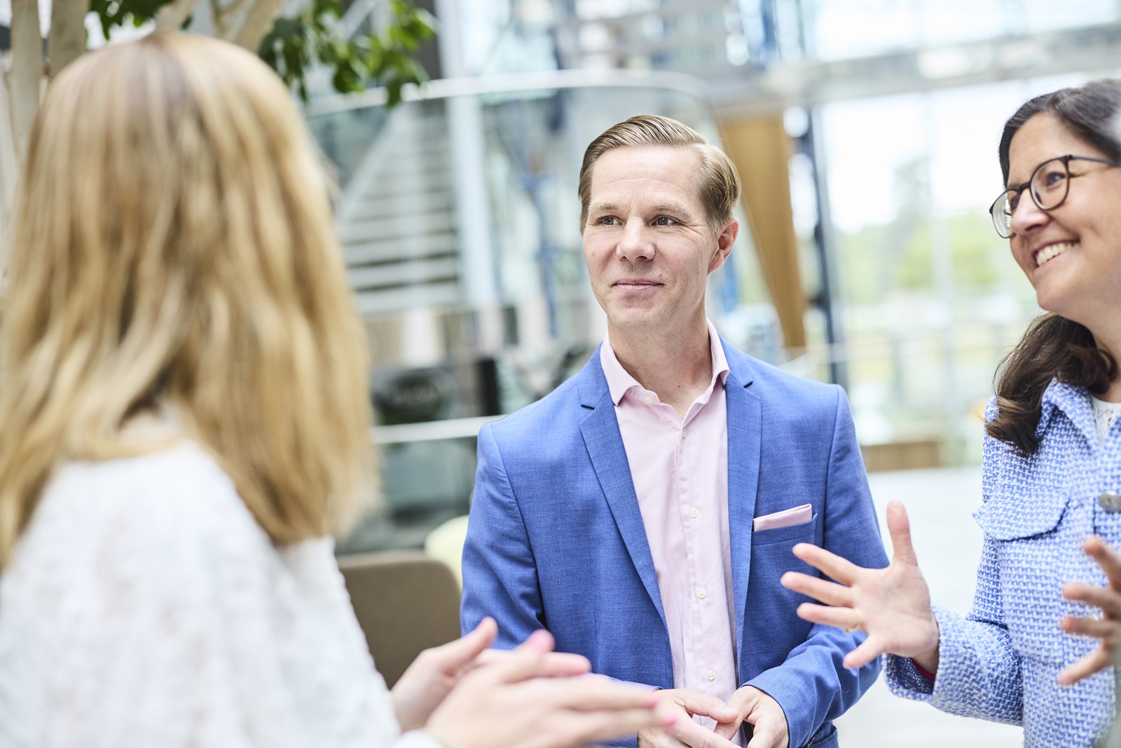 PHARMARELATIONS2025-0100