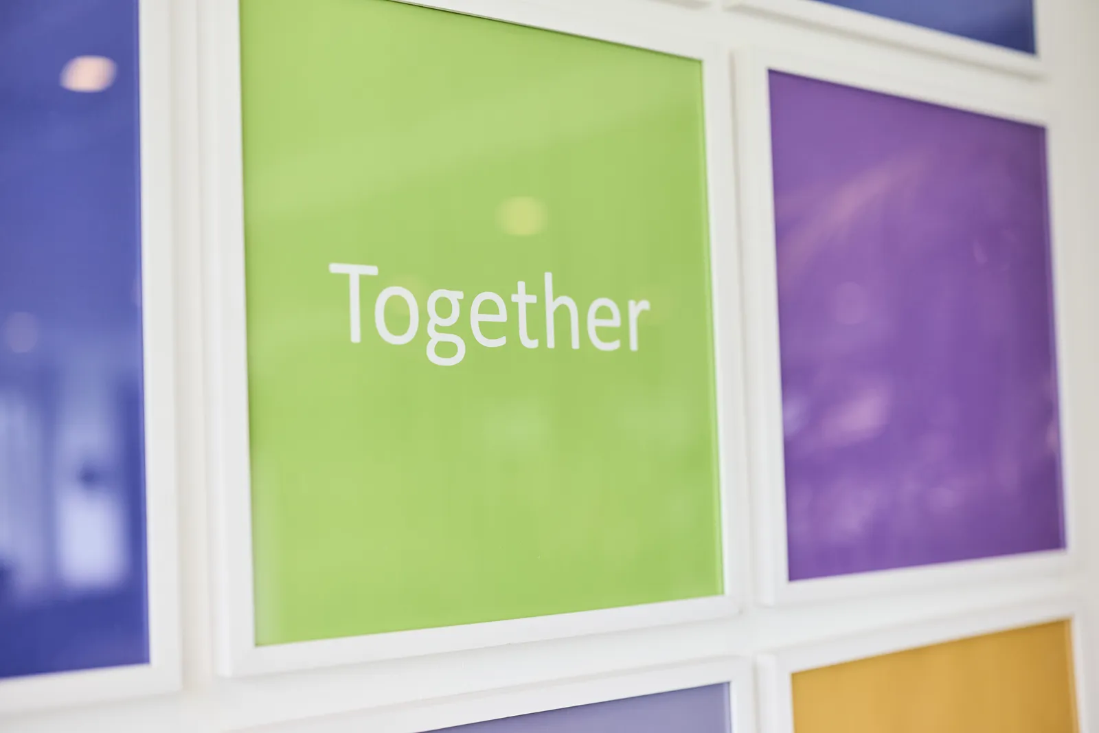 PHARMARELATIONS2025-0160