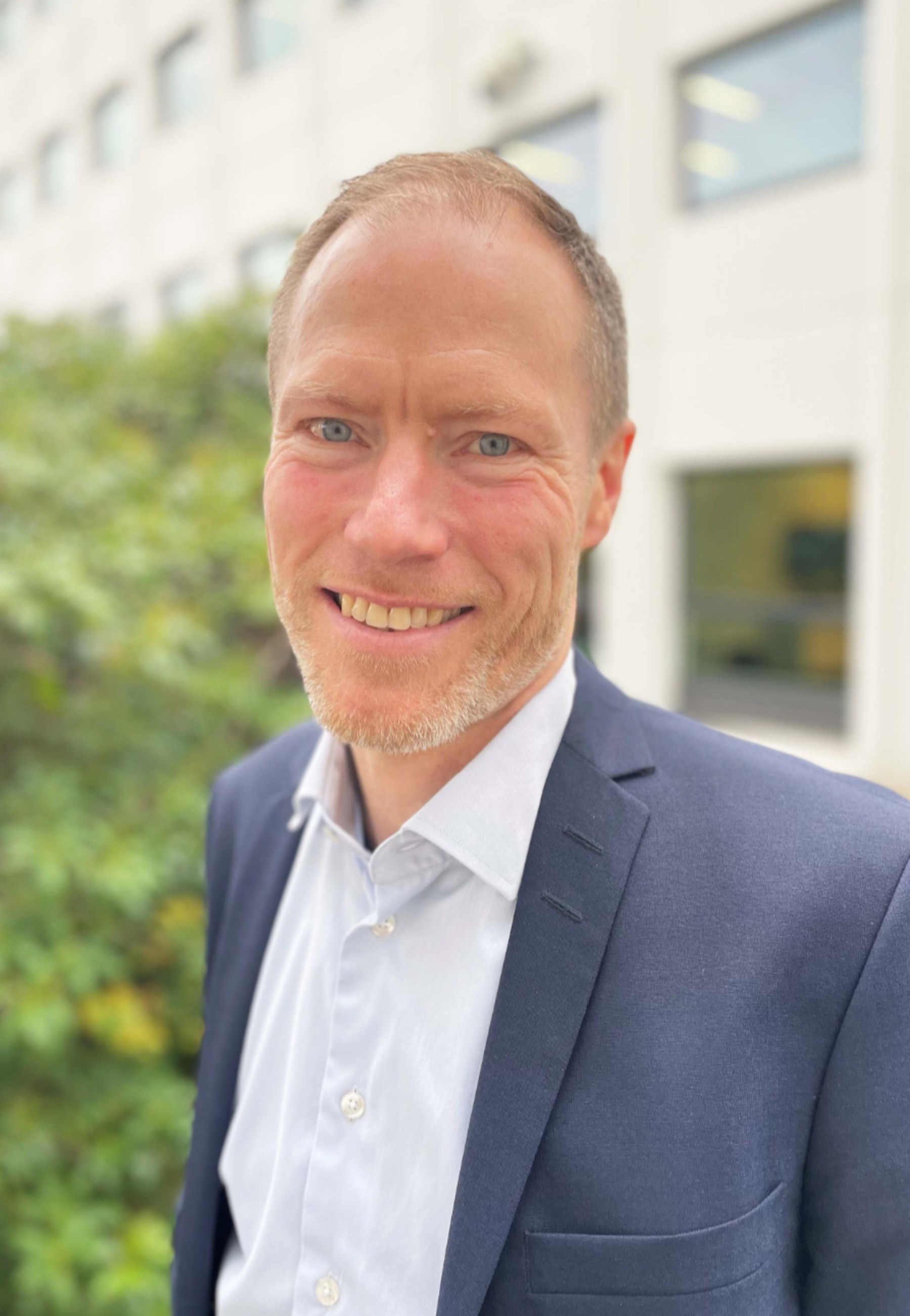 Headshot of Jens Knud