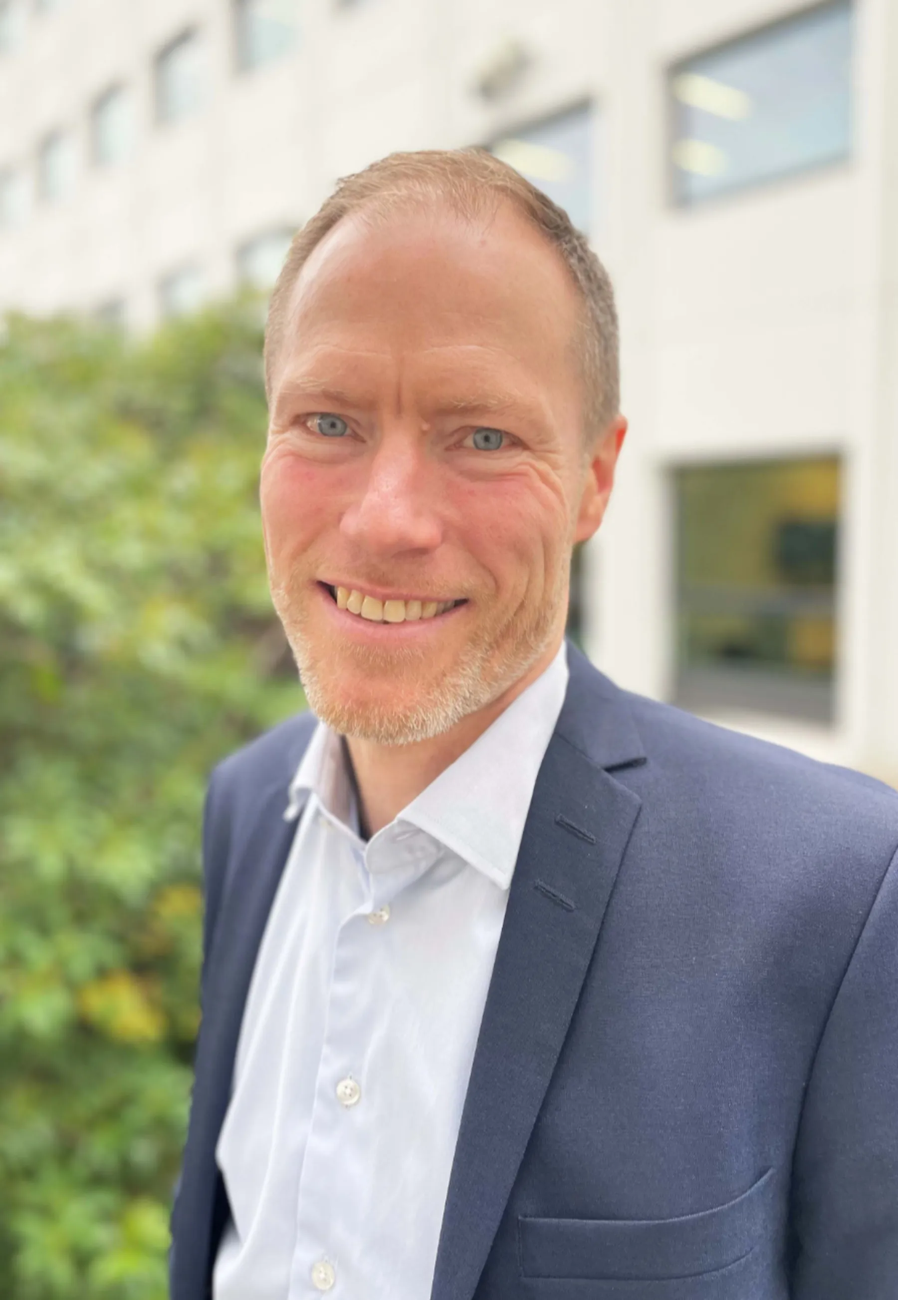 Headshot of Jens Knud